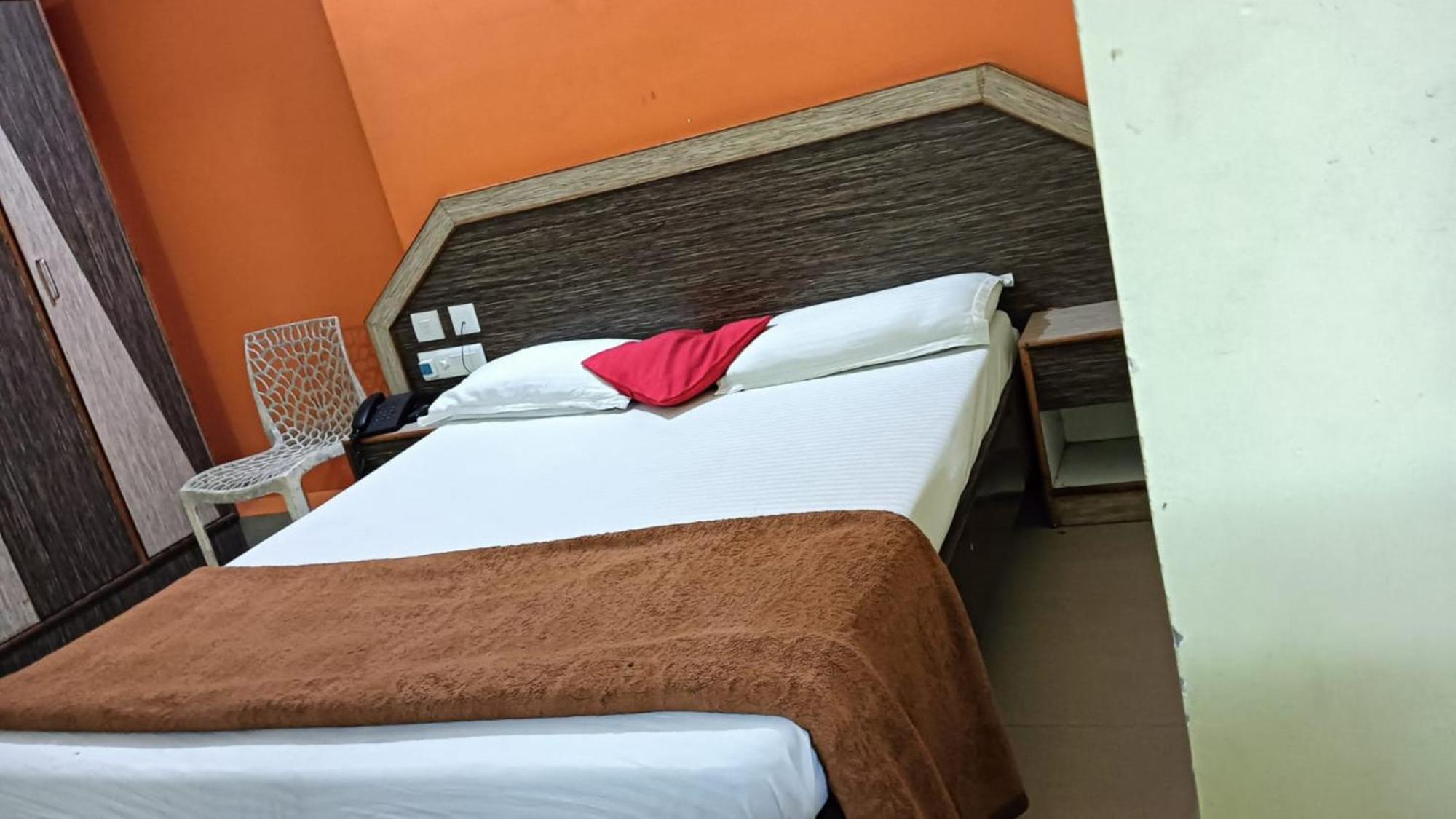 Hotel D2 Holiday Inn -Near Niladri Sea Beach - Puri - Official Verified Dış mekan fotoğraf